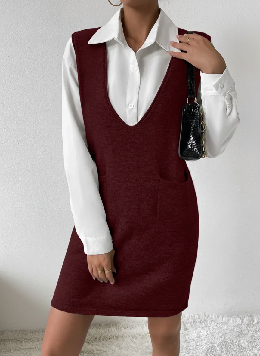 V-Neck Sleeveless Sweater Dress with Pockets – Effortless Cozy Chic - Pelléssa